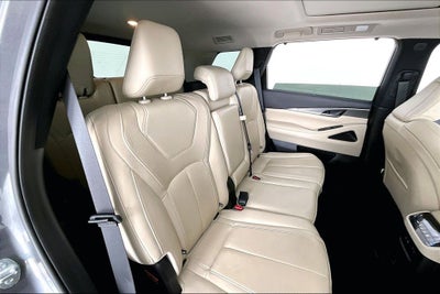2022 INFINITI QX60 LUXE