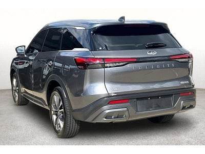 2022 INFINITI QX60 LUXE