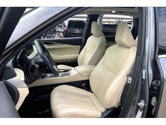 2022 INFINITI QX60 LUXE