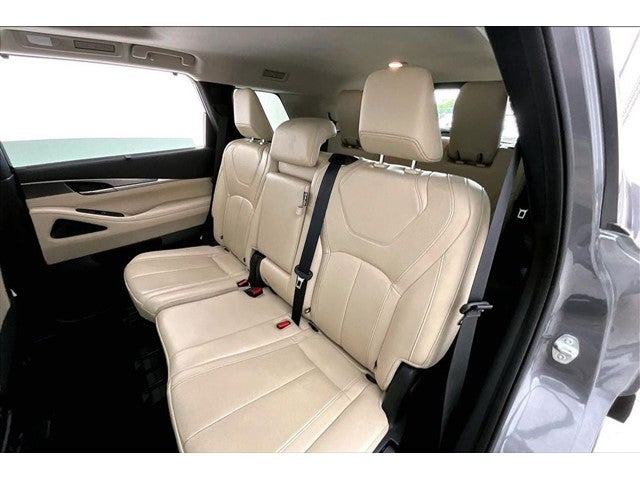 2022 INFINITI QX60 LUXE