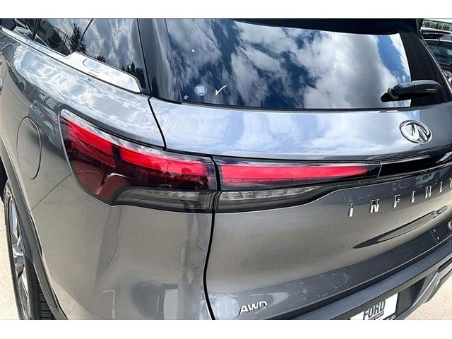 2022 INFINITI QX60 LUXE