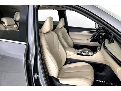 2022 INFINITI QX60 LUXE