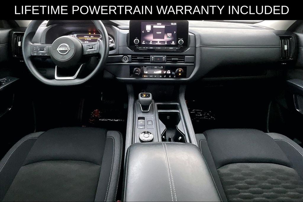 2024 Nissan Pathfinder S