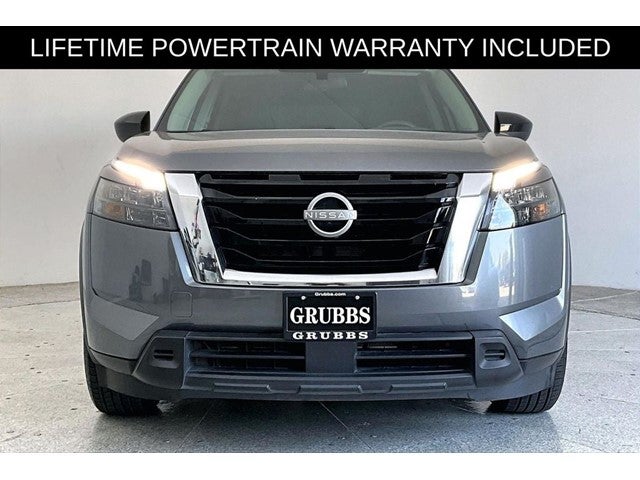 2024 Nissan Pathfinder S