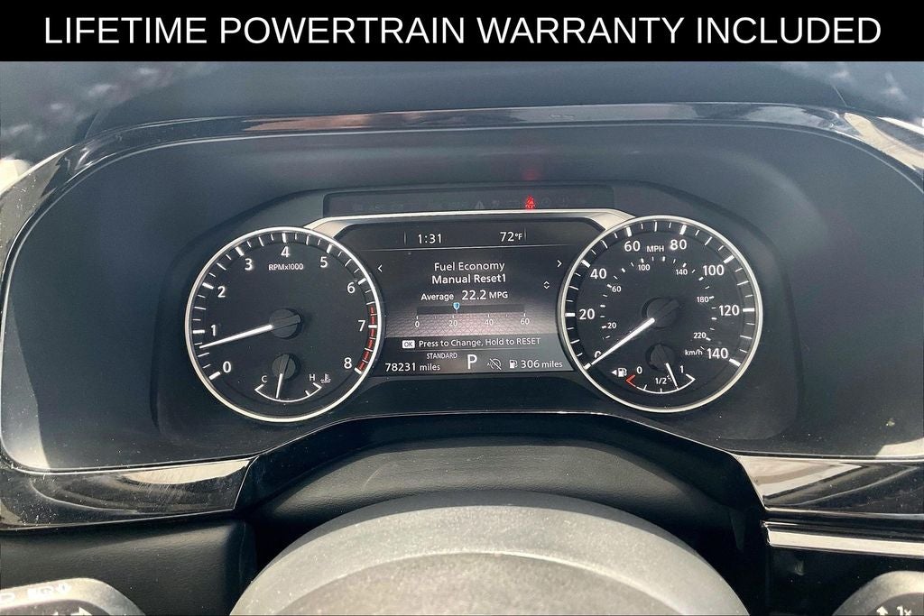2022 Nissan Pathfinder SL