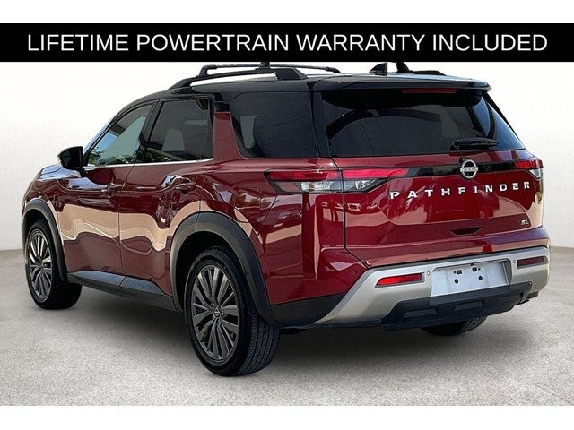 2022 Nissan Pathfinder SL
