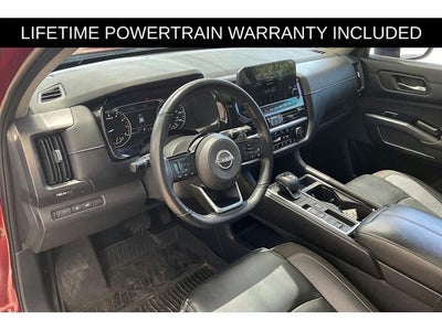 2022 Nissan Pathfinder SL