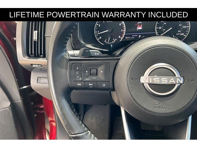 2022 Nissan Pathfinder SL