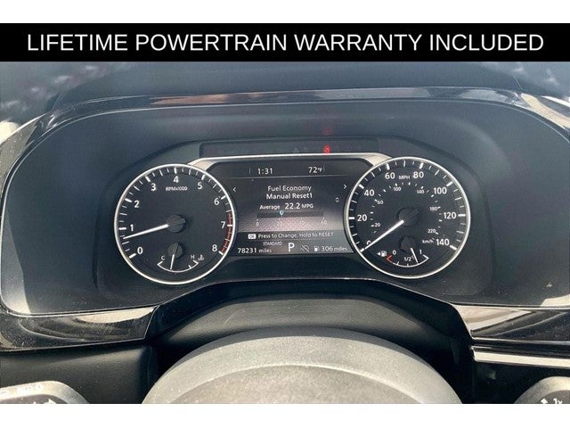2022 Nissan Pathfinder SL