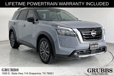 2024 Nissan Pathfinder SL