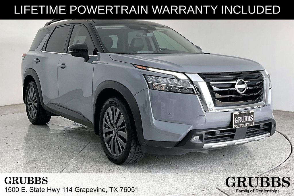 2024 Nissan Pathfinder SL