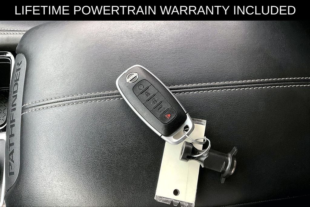 2023 Nissan Pathfinder SL