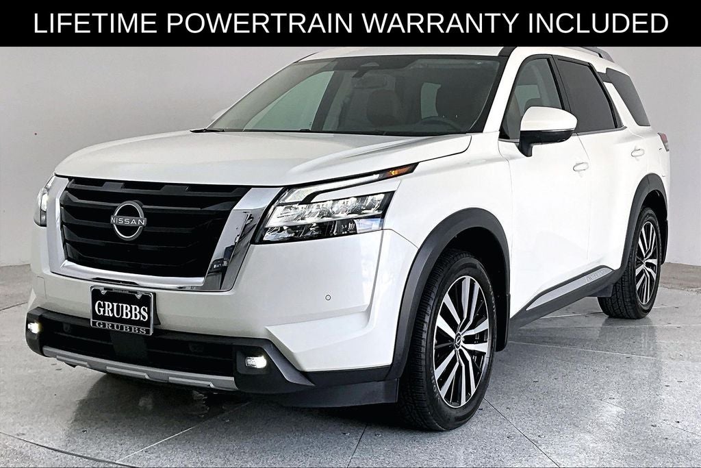 2023 Nissan Pathfinder Platinum