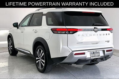 2023 Nissan Pathfinder Platinum