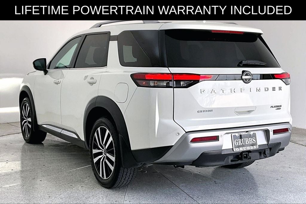 2023 Nissan Pathfinder Platinum
