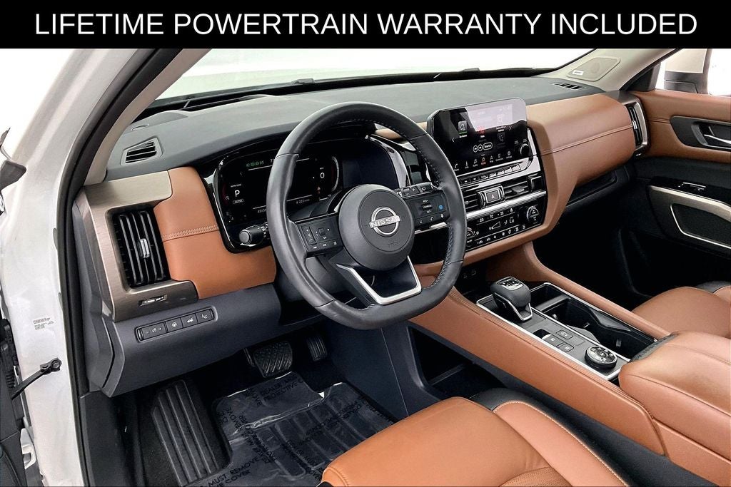 2023 Nissan Pathfinder Platinum