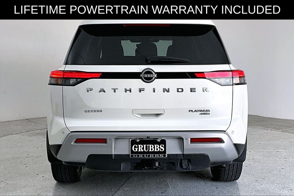 2023 Nissan Pathfinder Platinum