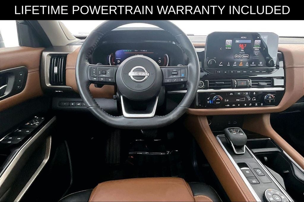 2023 Nissan Pathfinder Platinum