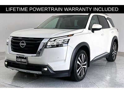 2023 Nissan Pathfinder Platinum