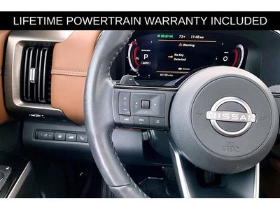 2023 Nissan Pathfinder Platinum