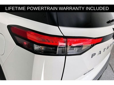 2023 Nissan Pathfinder Platinum