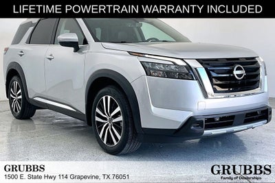 2025 Nissan Pathfinder Platinum