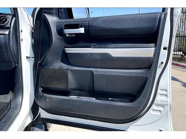 2017 Toyota Tundra SR5 4.6L V8