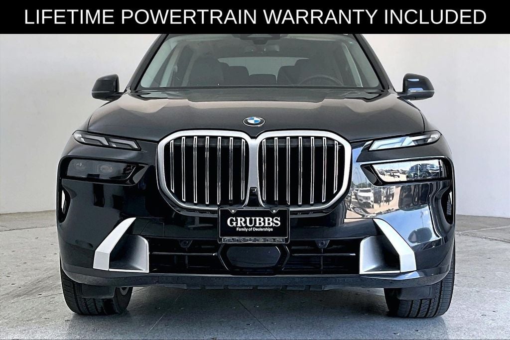 2025 BMW X7 xDrive40i