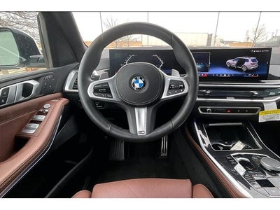 2025 BMW X7 xDrive40i M Sport