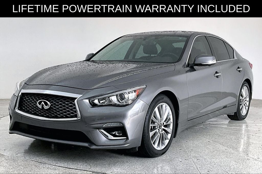 2023 INFINITI Q50 LUXE