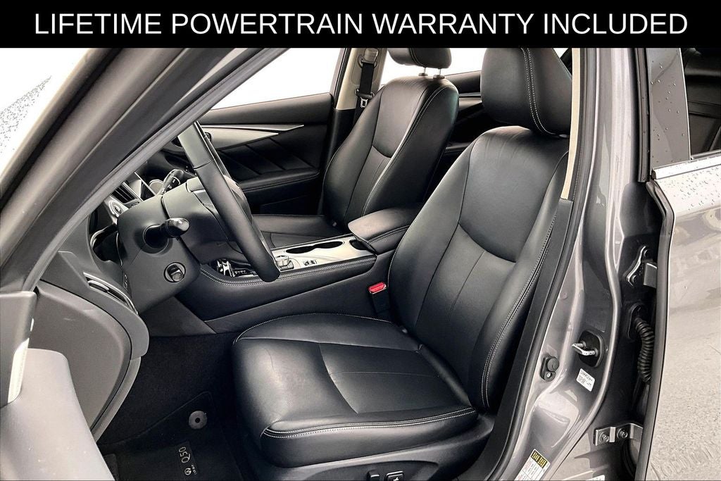 2023 INFINITI Q50 LUXE