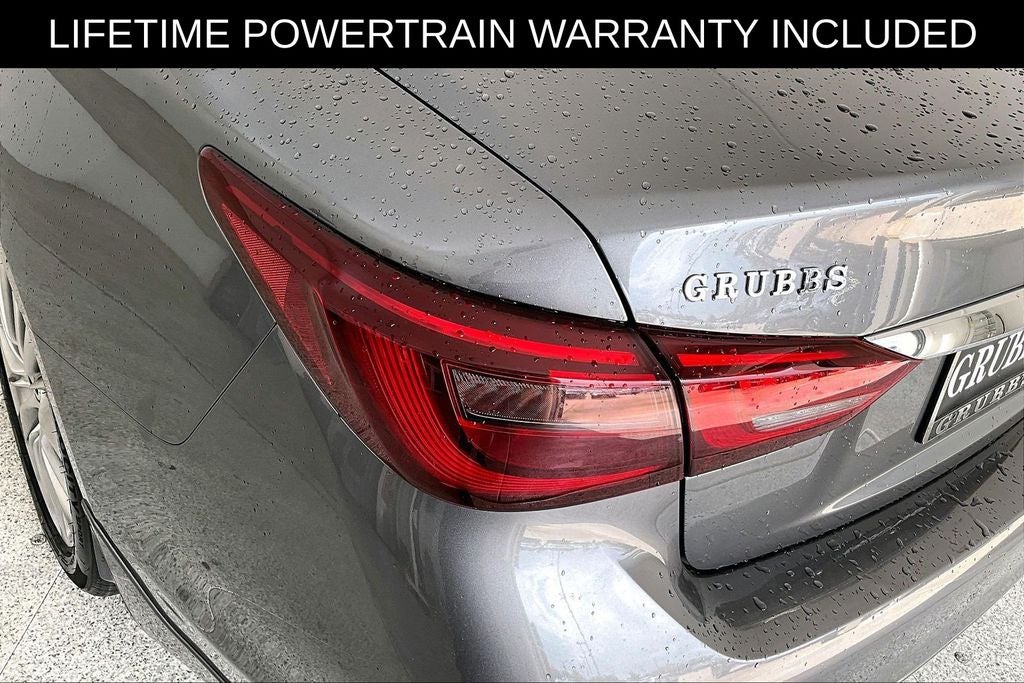 2023 INFINITI Q50 LUXE
