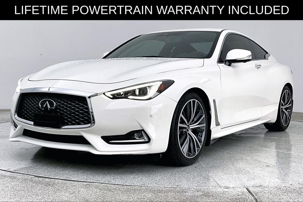 2022 INFINITI Q60 LUXE