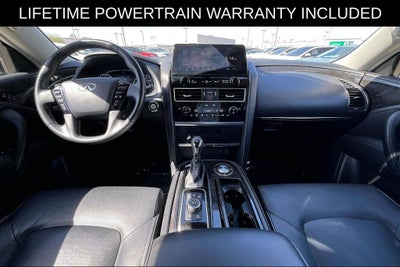 2024 INFINITI QX80 LUXE