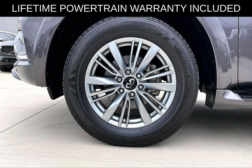 2022 INFINITI QX80 LUXE