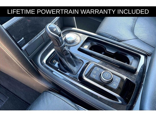 2024 INFINITI QX80 LUXE