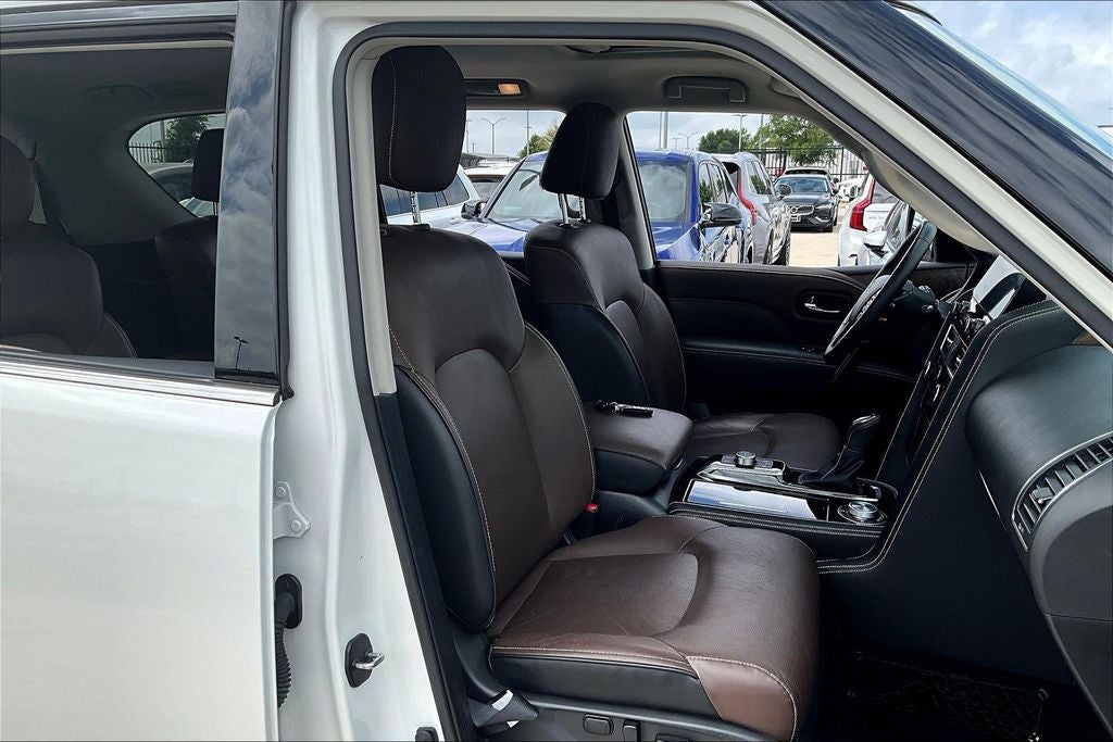 2024 INFINITI QX80 Premium Select