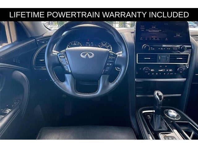 2024 INFINITI QX80 LUXE