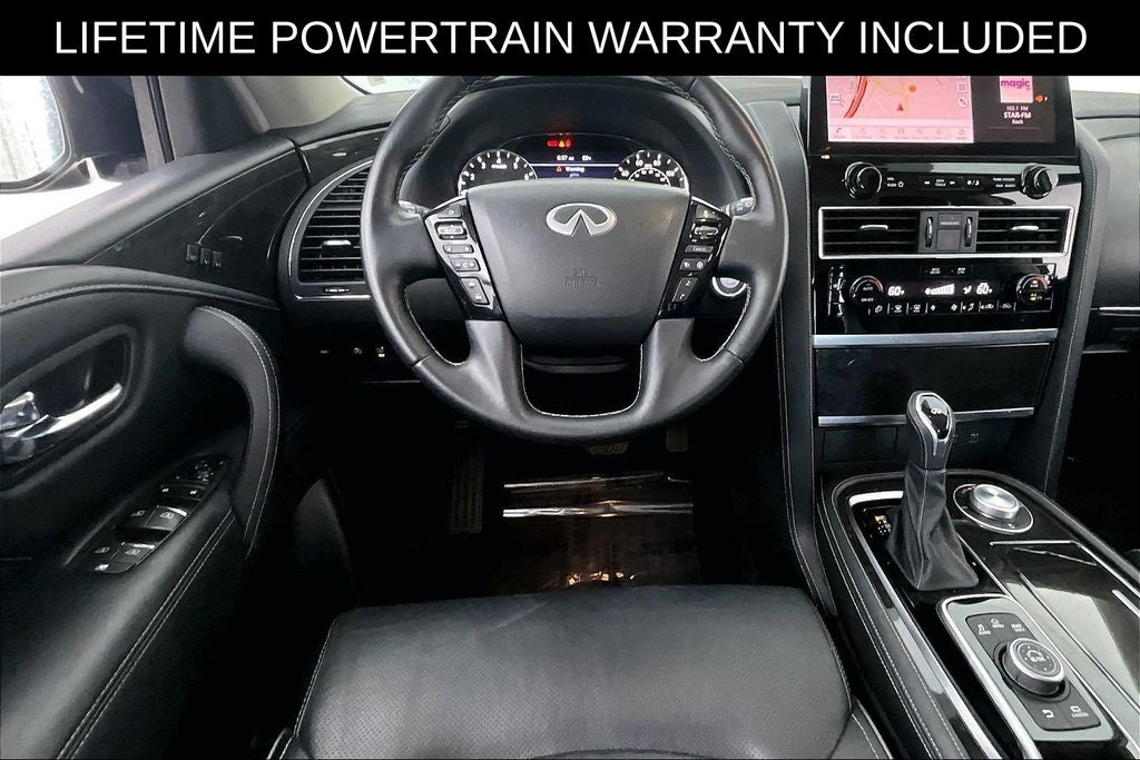 2024 INFINITI QX80 LUXE