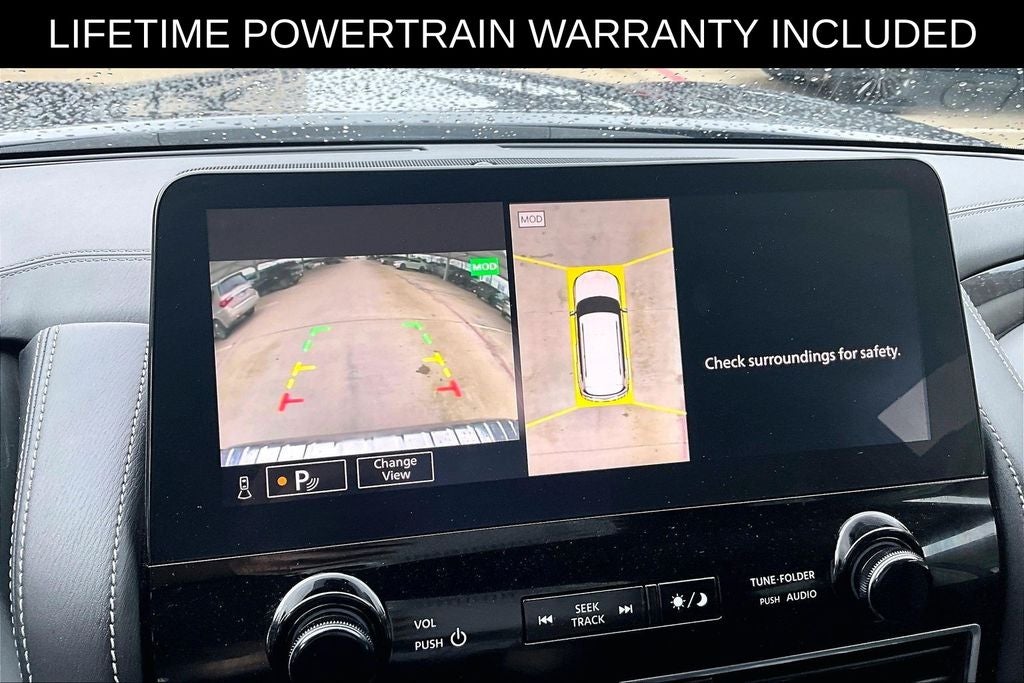 2024 INFINITI QX80 LUXE