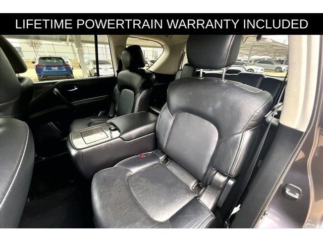 2024 INFINITI QX80 LUXE