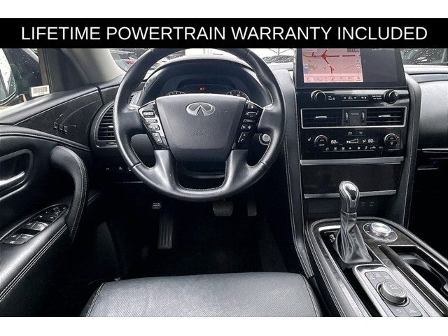 2024 INFINITI QX80 LUXE