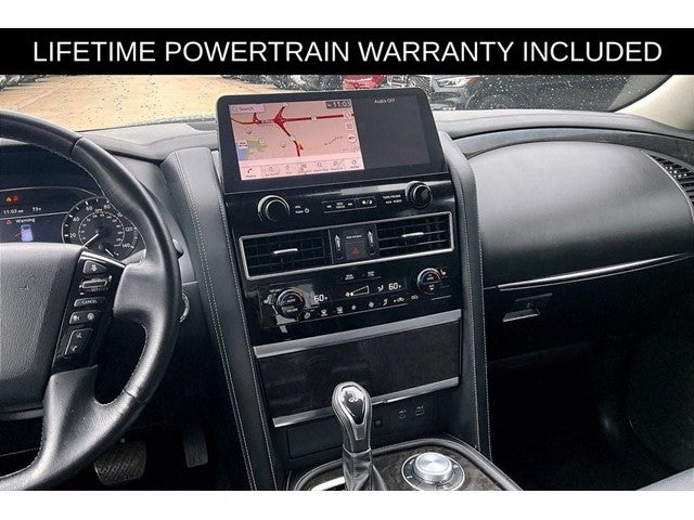 2024 INFINITI QX80 LUXE