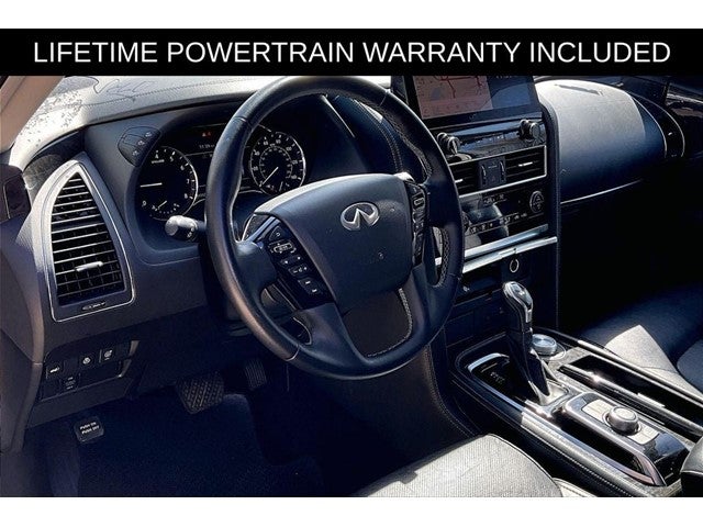 2024 INFINITI QX80 LUXE