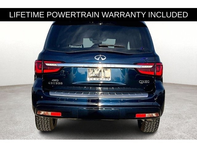 2024 INFINITI QX80 LUXE