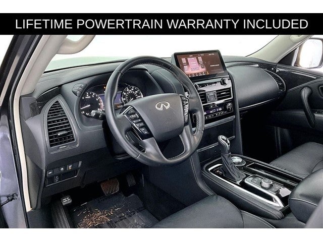 2024 INFINITI QX80 LUXE