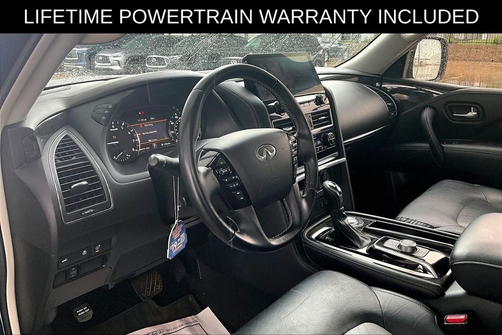 2022 INFINITI QX80 LUXE