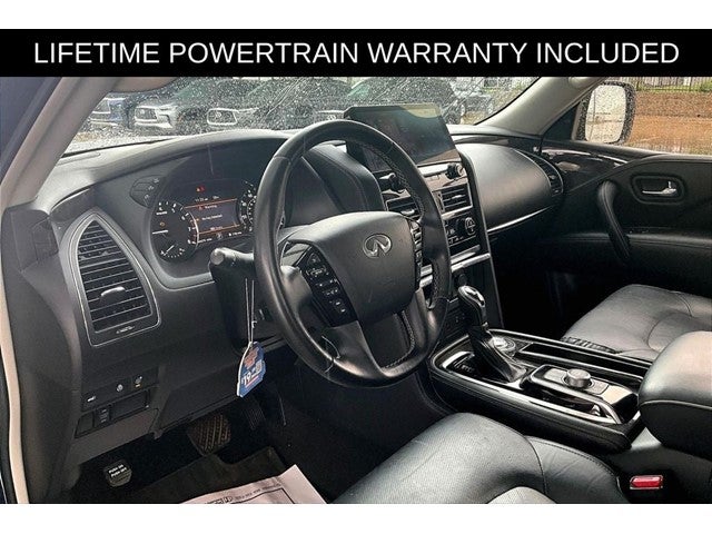 2022 INFINITI QX80 LUXE