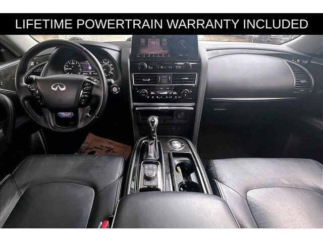 2022 INFINITI QX80 LUXE