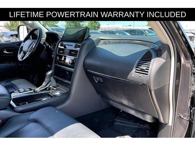2024 INFINITI QX80 LUXE